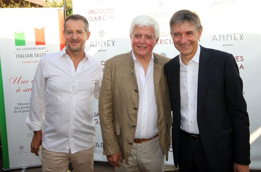 Gianluca Orazio, Ceo di Forme d’acqua con l’architetto e interior designer francese Jacques Garcia