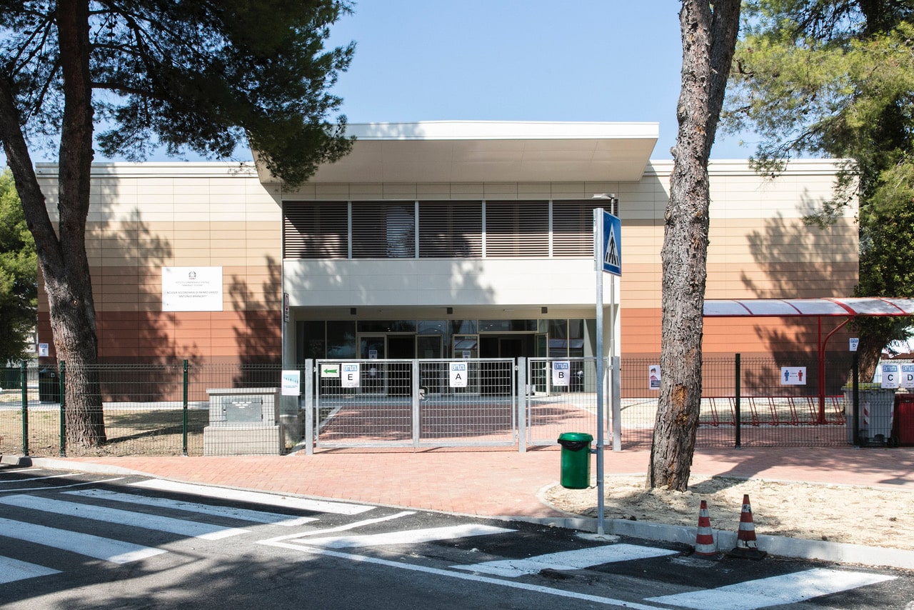 Scuola-Brancati-Pesaro-LEED-Platinum