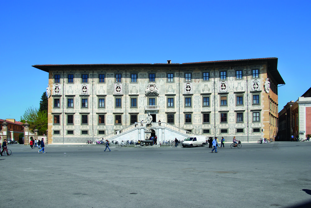 Palazzo-della-Carovana-pisa
