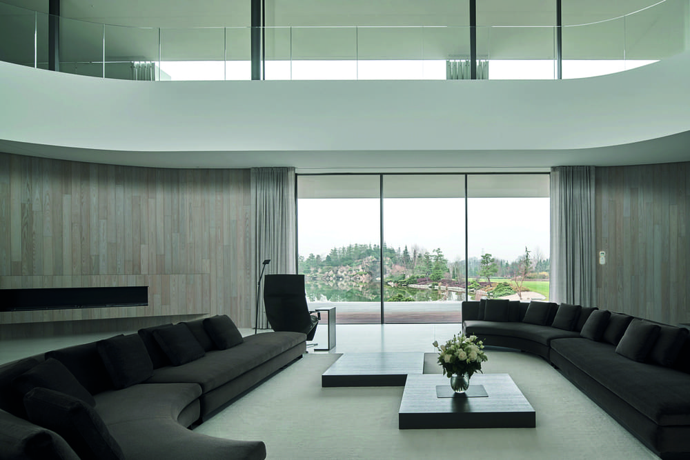 From-the-garden-house_polonia