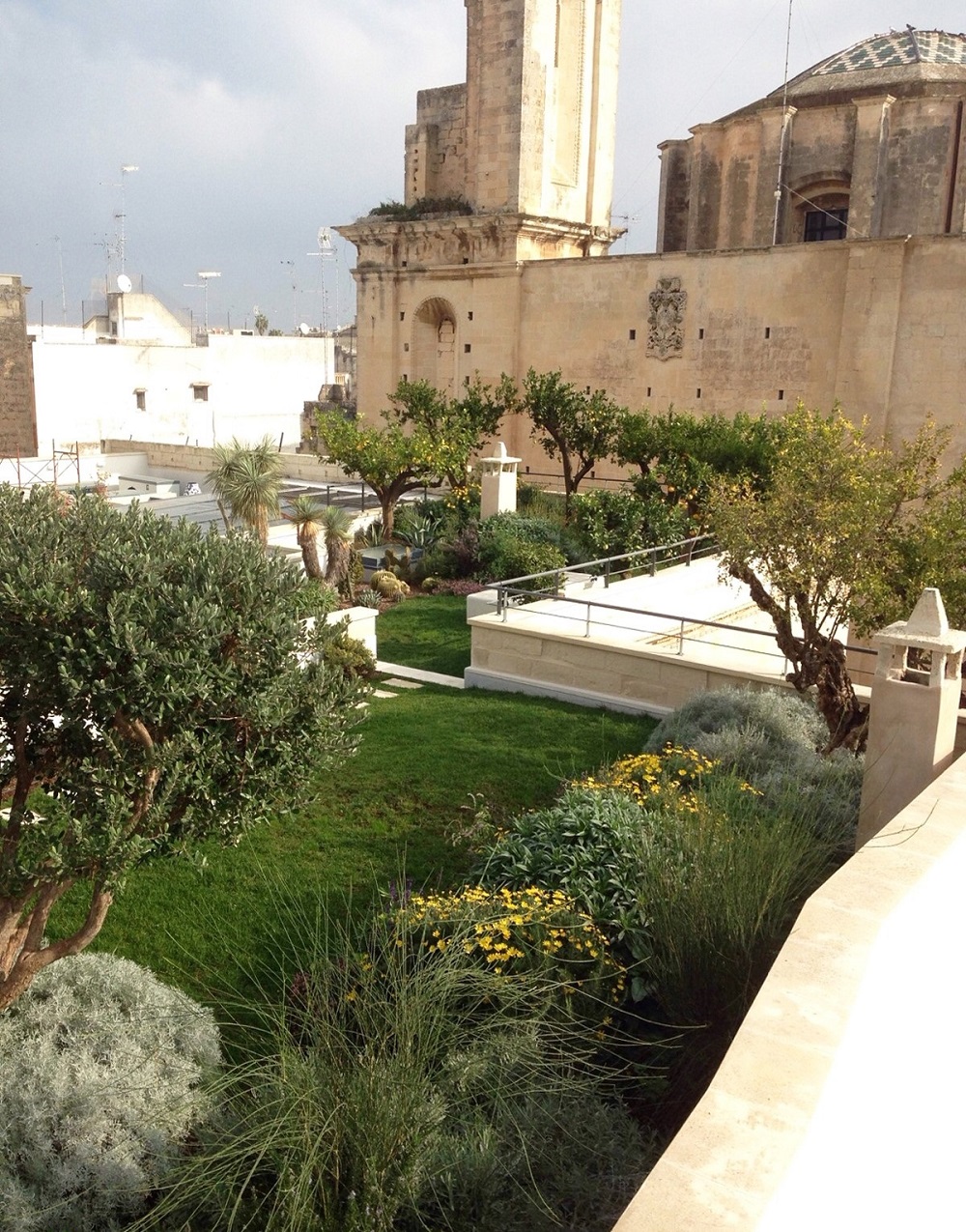 giardino pensile palazzo tiso lecce