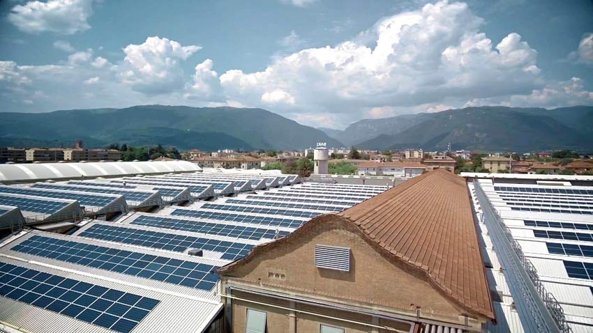 Lo stabilimento Baxi con i pannelli fotovoltaici