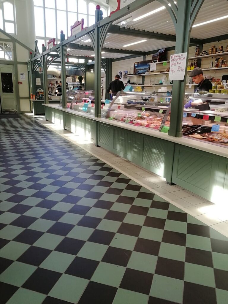 Market-Hall-of-Oulu