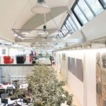 Sala con postazioni pc di ricerca e monitoraggio