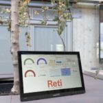 Pc mostra il monitaraggio dei parametri di una pianta
