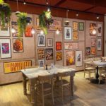 Il fascino antico della locanda con arredi rustici