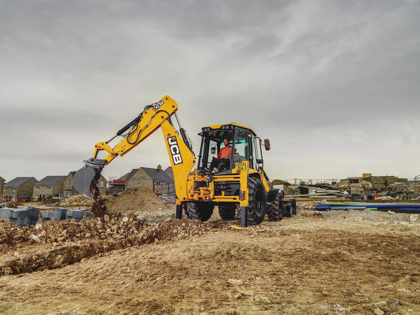 Jcb ha presentato terne di nuova generazione - Nella fotografia un mezzo al lavoro