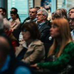 ChargeGuru secondo appuntamento con Elecrtic Talk presso il Centro Porsche Milano Est l'attenzione del pubblico