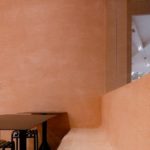 Novacolor scelto come partner dai designer di 1898 Architects per il progetto del Deuces Café le sedute a muro all'interno del locale