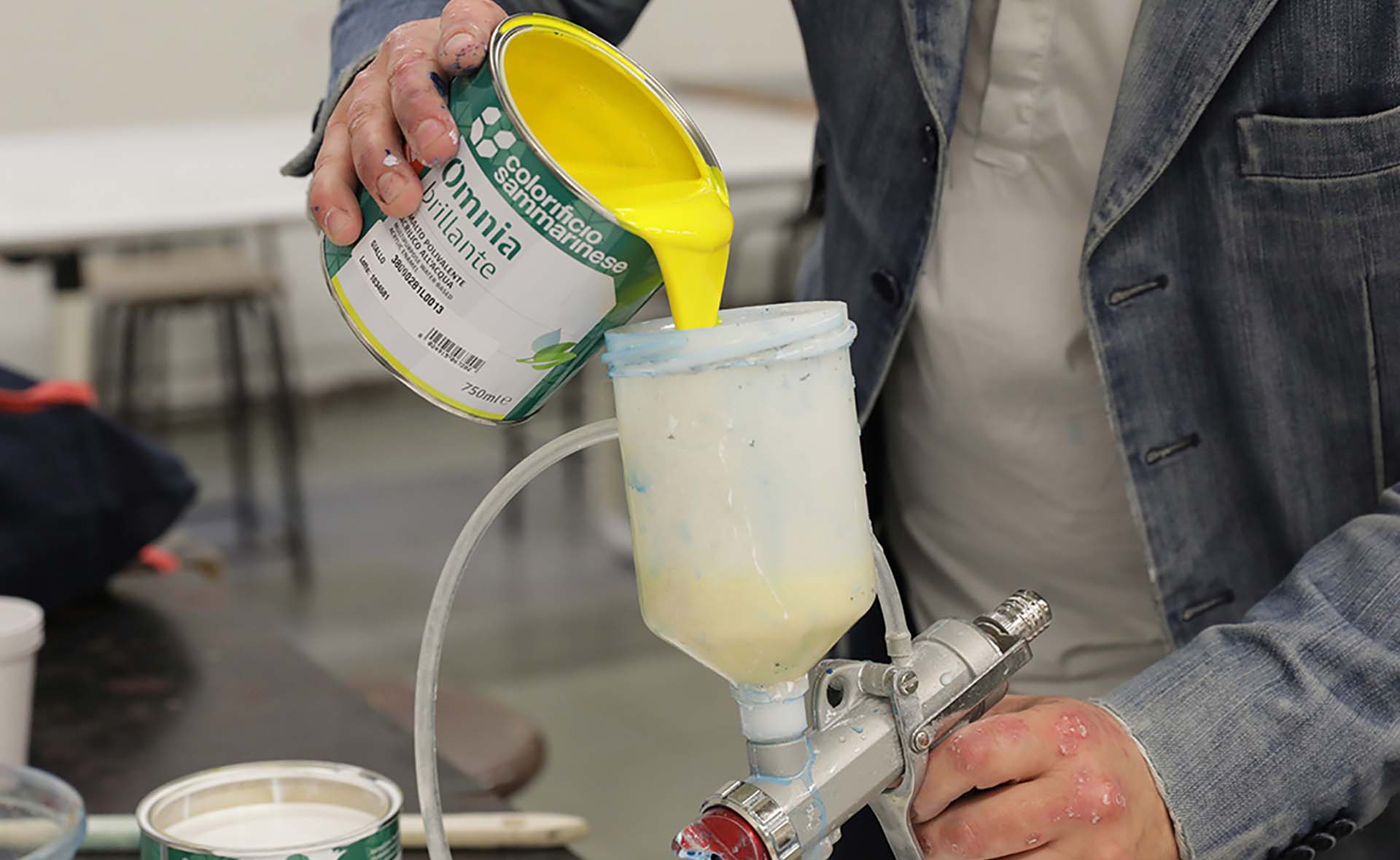 Sammarinese preparazione per il colore a spruzzo