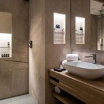 Alcune viste delle cellule bagno ultimate complete di tutte le finiture