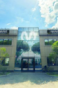Entrata aziendale con il nuovo logo Maie