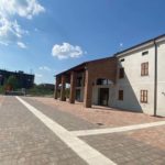Podere Cinghio zona esterna pavimentata