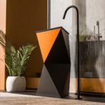 nuovo e affascinante lavabo freestanding firmato Tonino Lamborghini