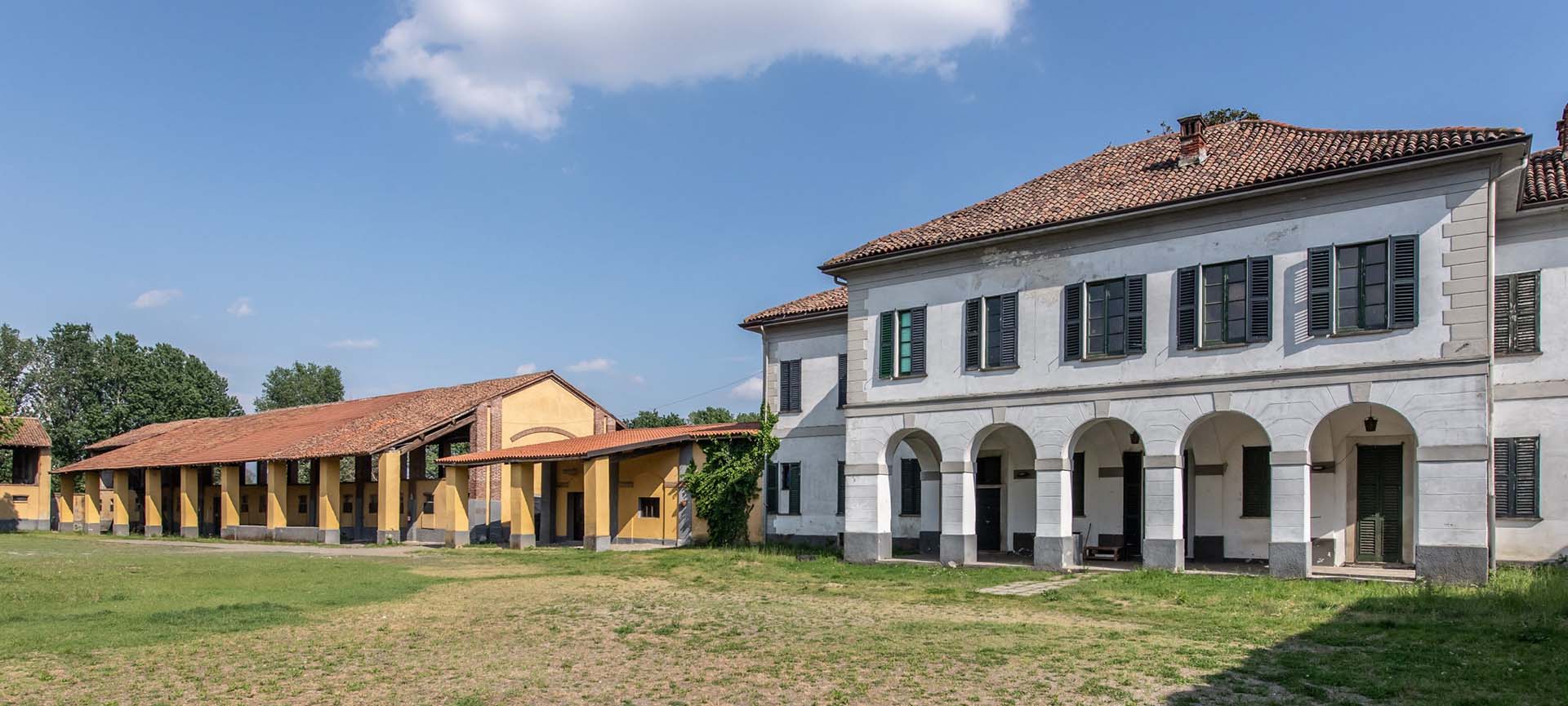 Cascina Ri-Nascita lo stato di fatto dell'intero complesso