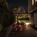 Esterno zona cucina di notte