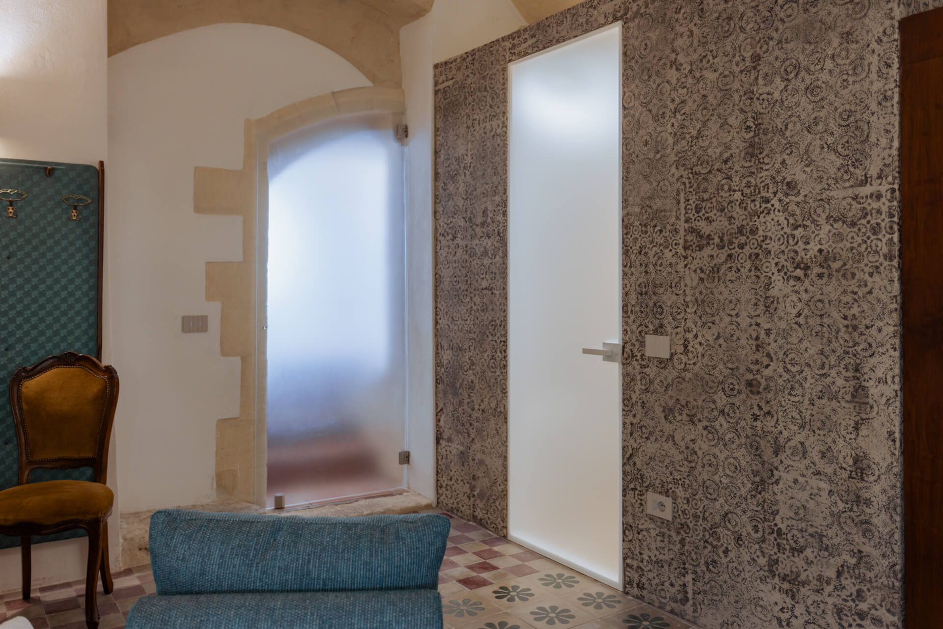 Eclisse casa dell'architetto Festa, porta Syntesis Line Battente
