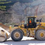 Inerti Sviluppo Italia un mezzo Cat al lavoro