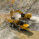 Inerti Sviluppo Italia il cantiere con mezzi Cat