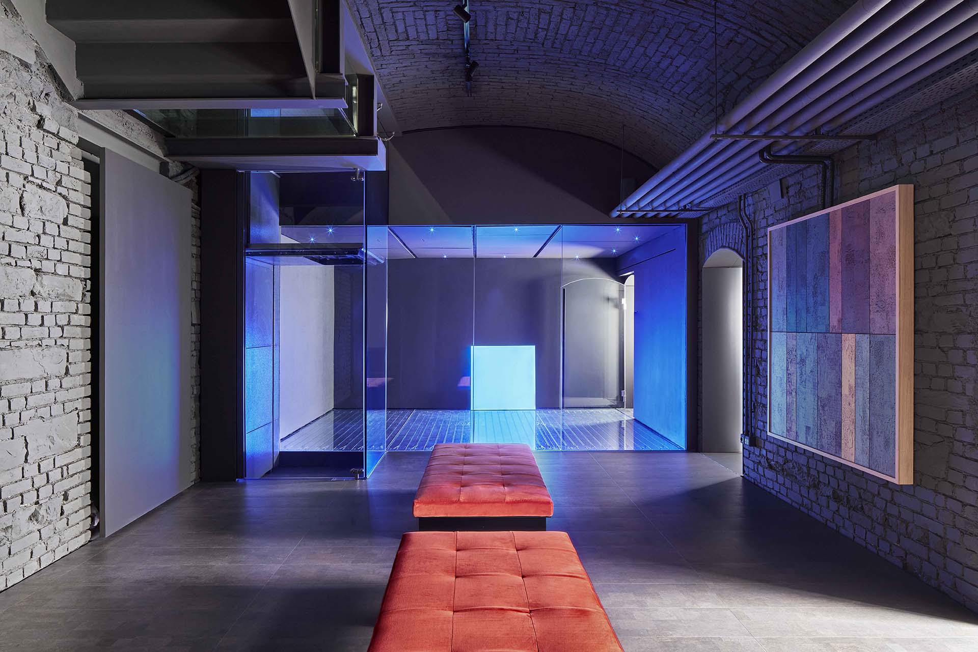 More lo showroom di Milano