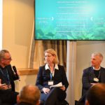 Andreas Kipar ceo di Land colloquia con Verena Ehold managing director presso Environment Agency Austria e Andrea Illy presidente di Illycaffè