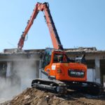Develon Dx140Rdm-7 al lavoro