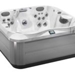 Jacuzzi J332 Platinum: comfort e dotazioni tecnologiche avanzate