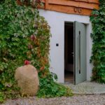 Wisniowski casa in campagna con portoncino serie Creo