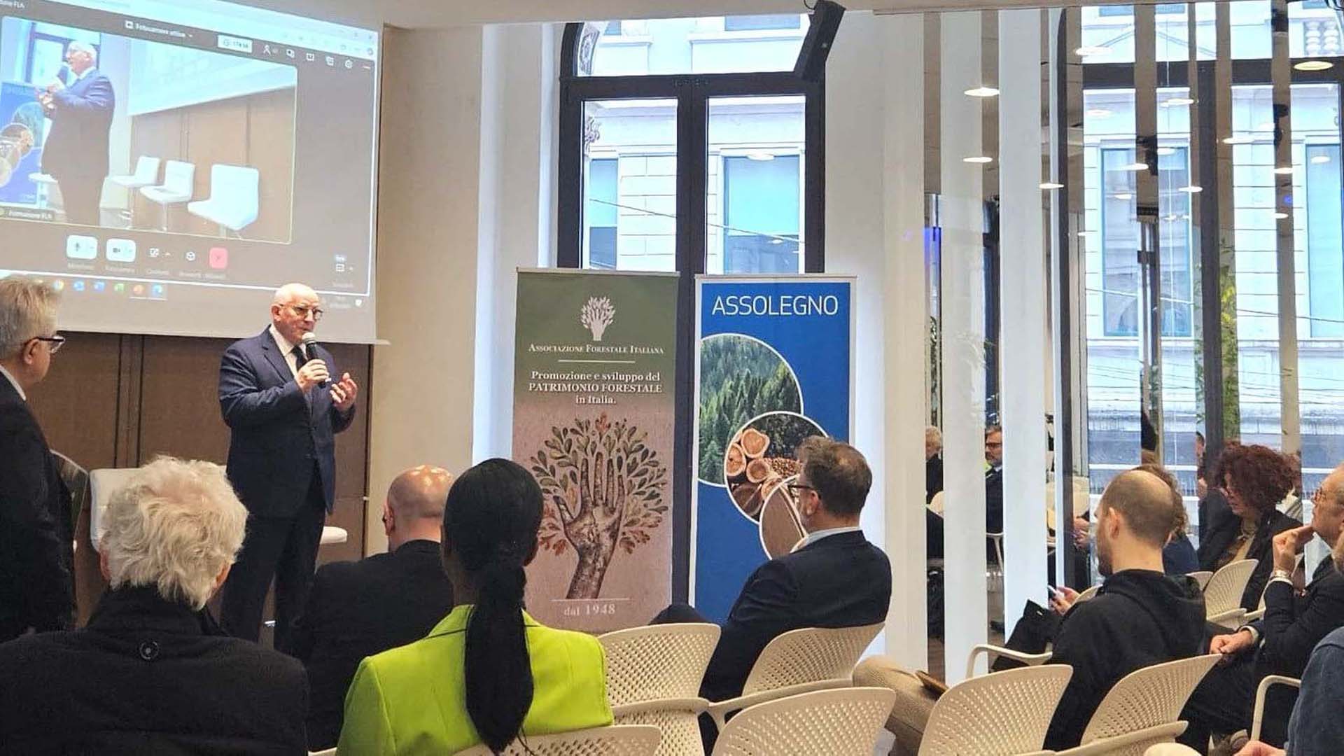 Assolegno Intervento del presidente Claudio Giust
