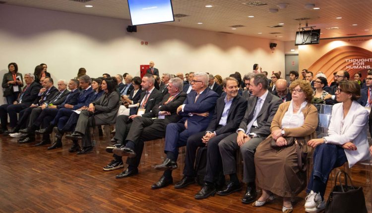 FederlegnoArredo Pubblico alla presentazione