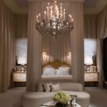 Salone del mobile Pierre Yves Rochon, Villa Heritage, Camera da letto ©Monica Spezia