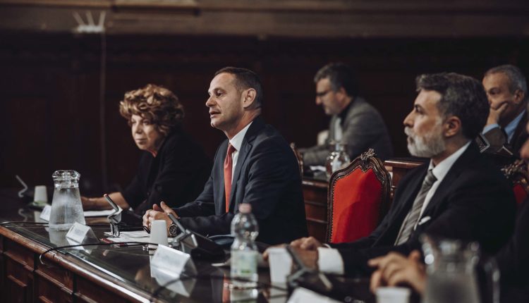 Confimi presentazione del progetto di riqualificazione delle scuole a Roma