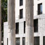 Gruppo Building particolare del colonnato ©Gianluca Di Ioia