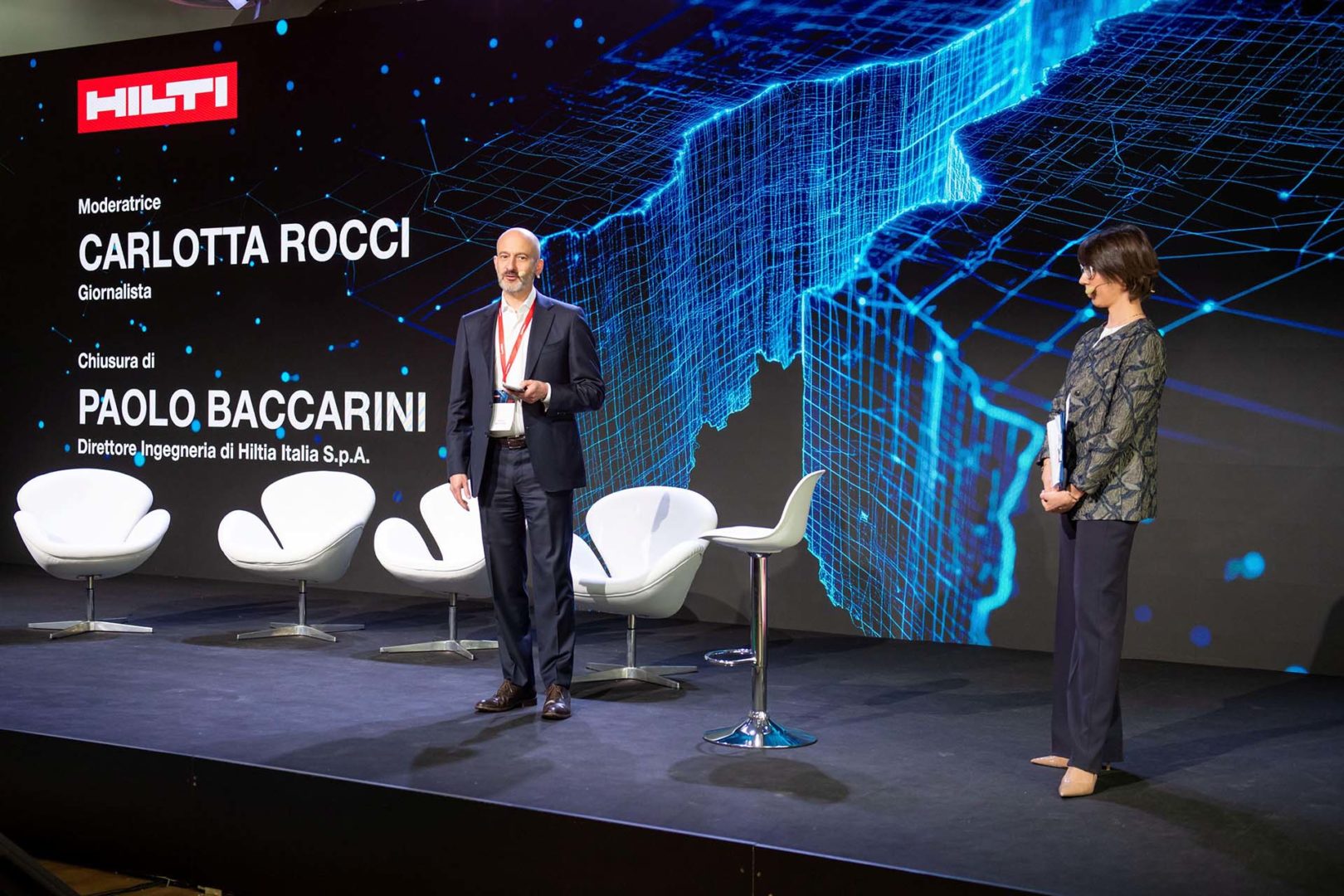 Hitli Seismic Academy Paolo Baccarini direttore ingegneria Hilti Italia e Carlotta Rocchi giornalista