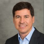 Rogerio dos Santos vicepresidente Jlg Emeai e global strategy and M&A