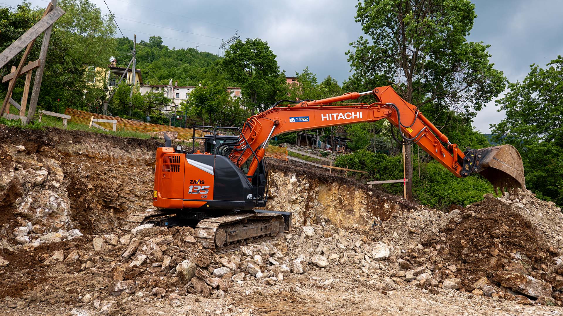 Hitachi escavatore Zx135Us-7