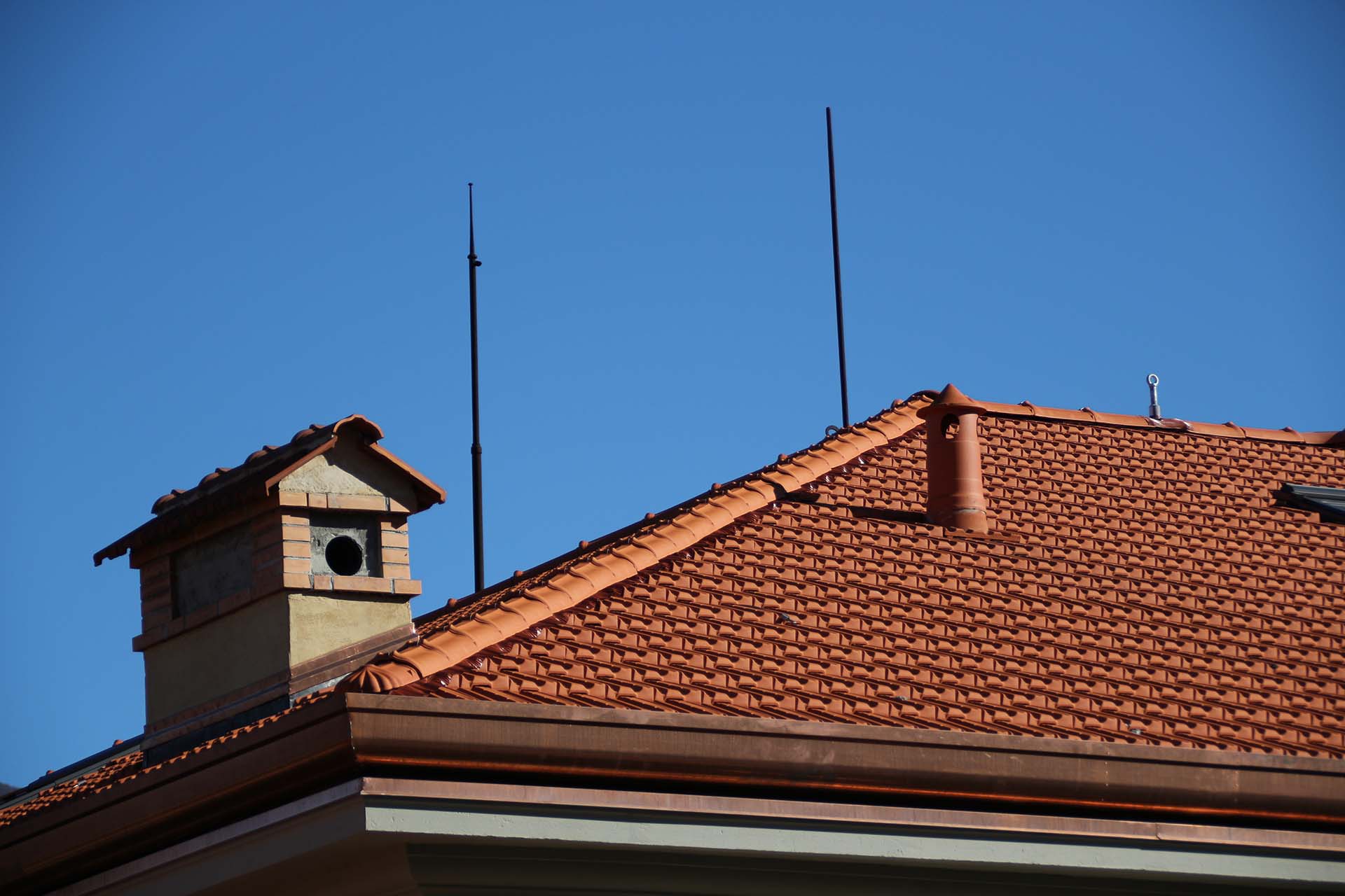 Il risultato, dopo i lavori, è una copertura perfettamente isolata e ventilata