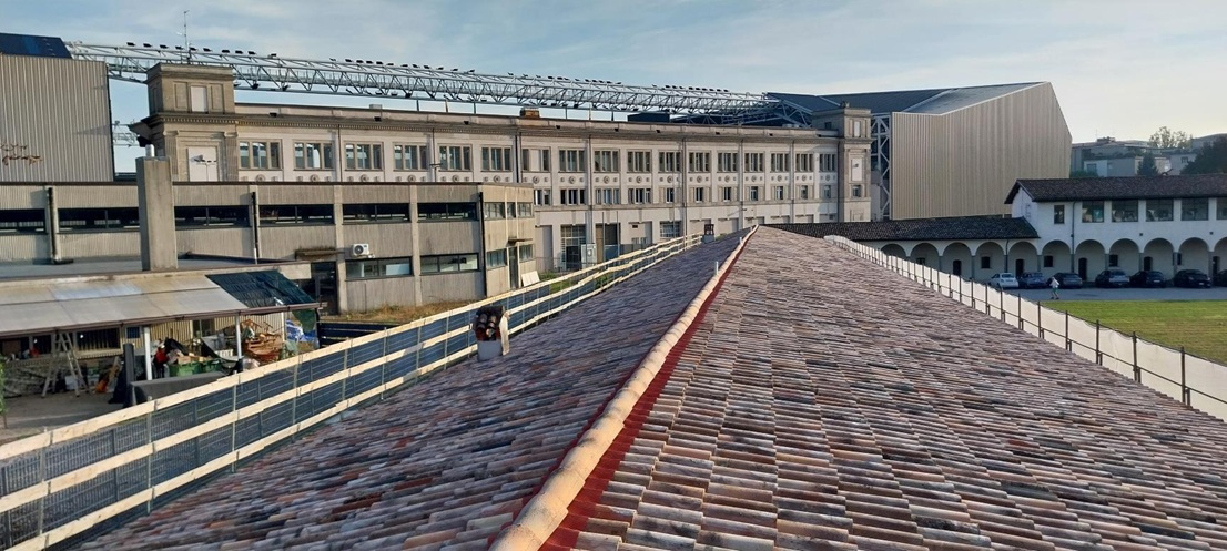 La copertura del Lazzaretto di Bergamo, ristrutturato di recente con l'installazione del Sistema Aria di Officine Rasera