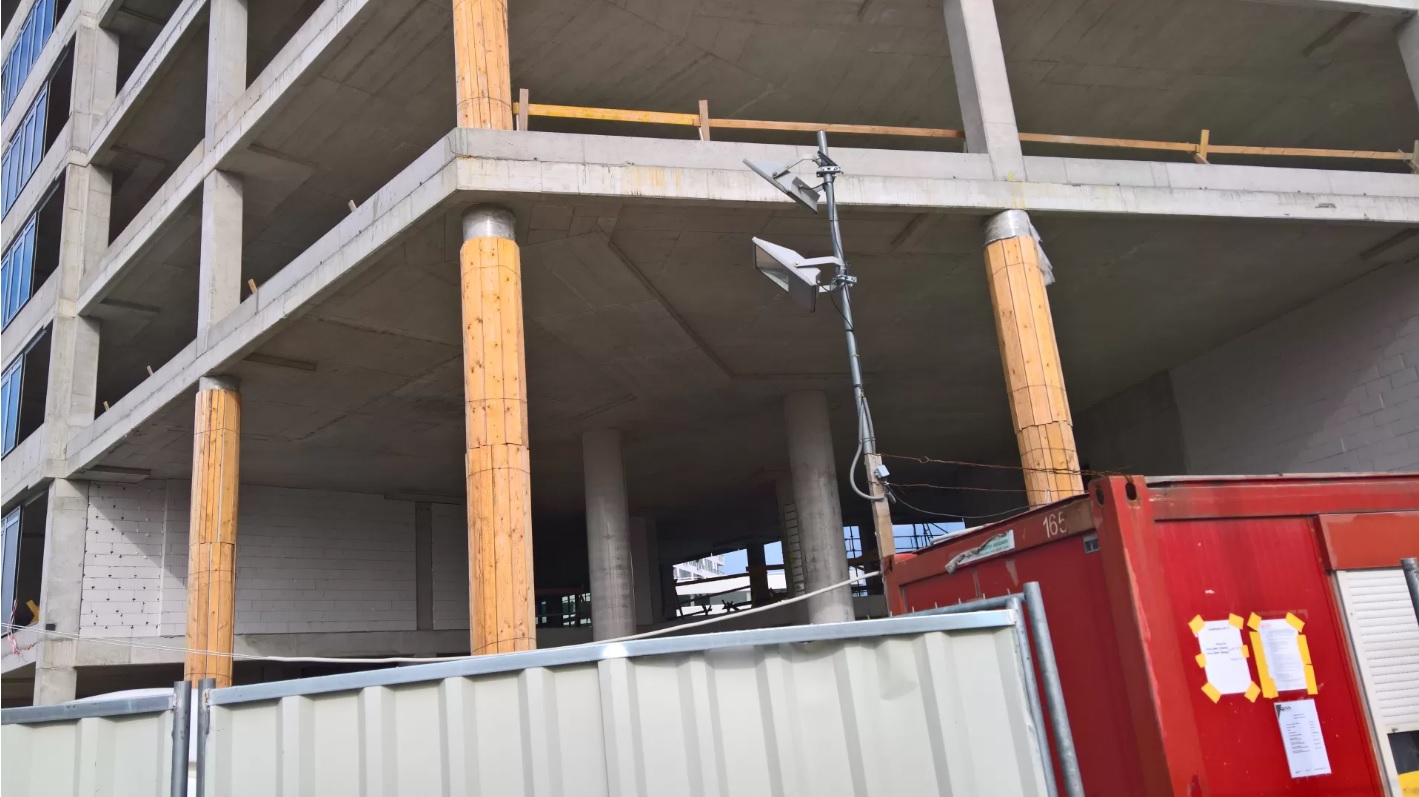Le barre Psb di Peikko aumentano la capacità portante contro il punzonamento e il taglio. L’installazione è semplice e permettono di ottimizzare lo spazio riducendo lo spessore delle solette e l’altezza complessiva dell’edificio, migliorando le prestazioni strutturali, anche in zona sismica