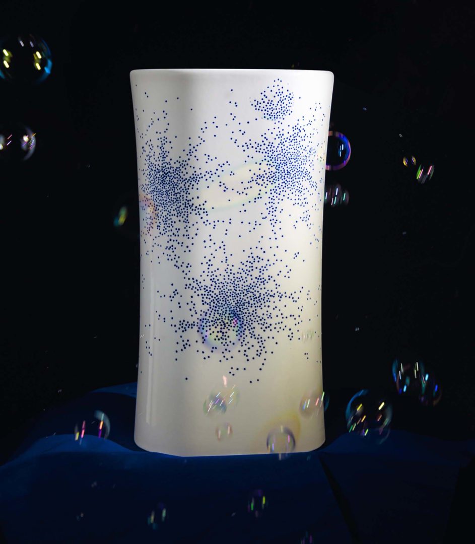 Alessandro Mendini decoration blu on Nativo washbasin Azzurra Ceramica ©Claudio Codegoni