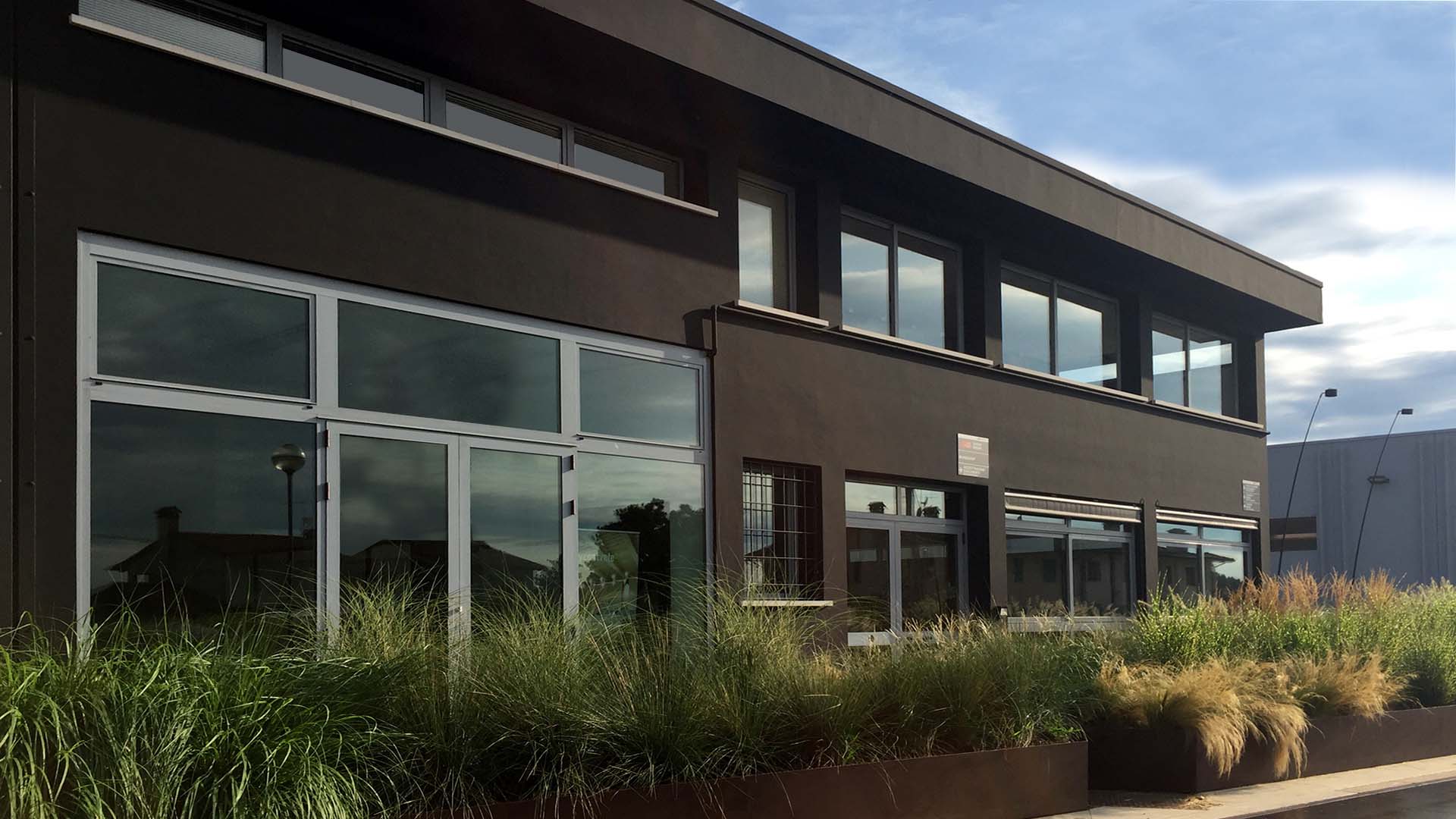 Isoplam azienda