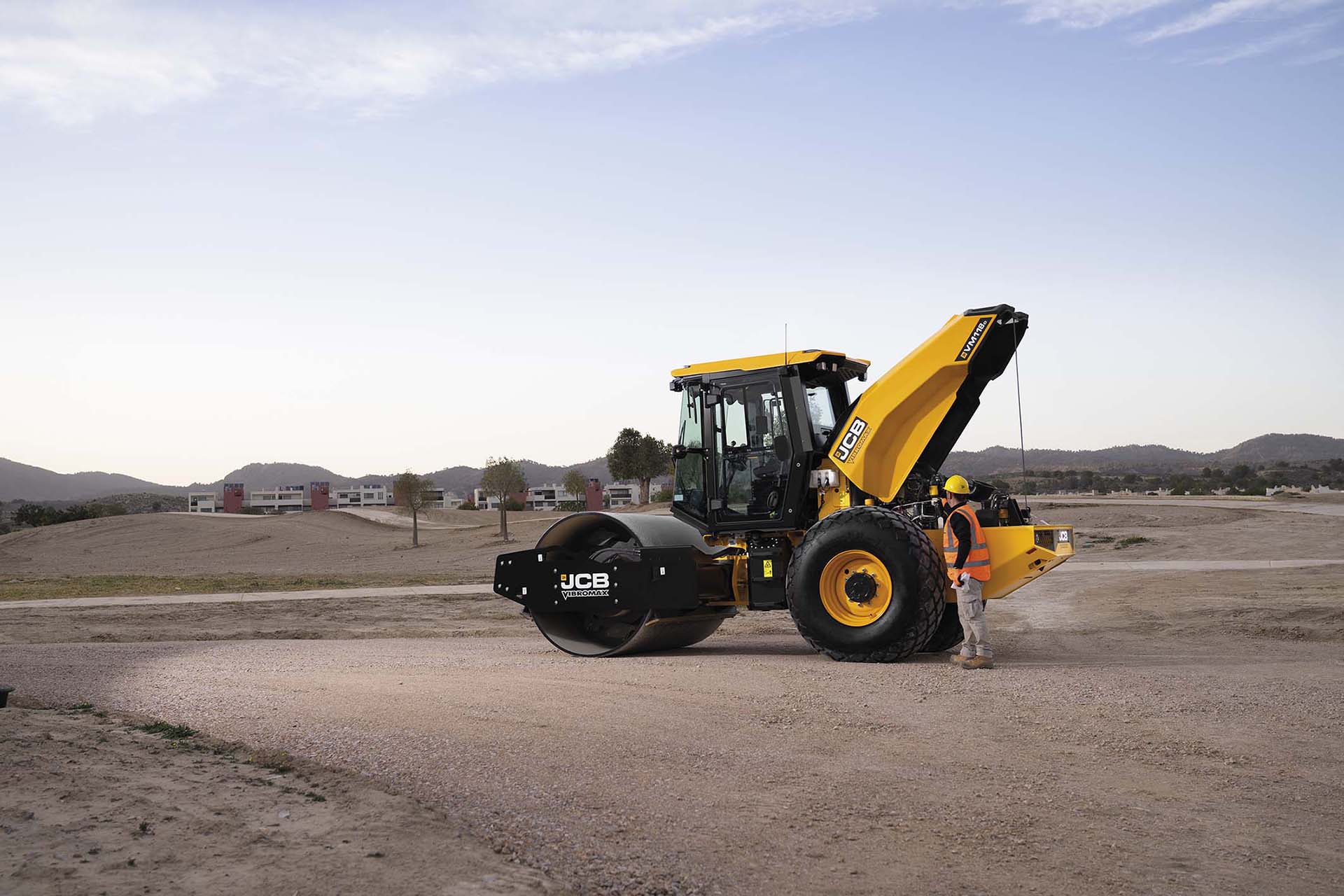 Jcb Vm118D rullo compattatore ferro-gomma