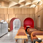 MoDusArchitects interno del flagship store Loacker Galaxy ©Marco Cappelletti