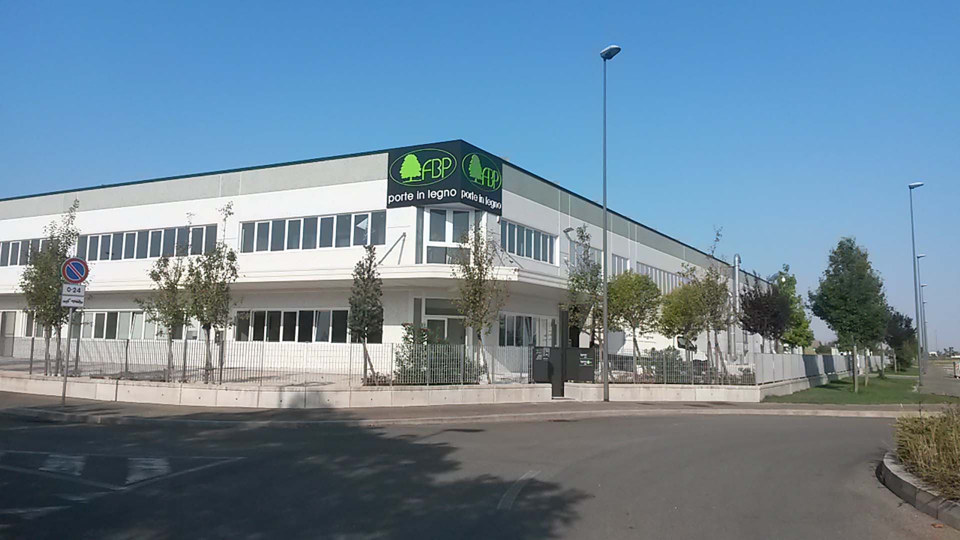 Scrigno ingresso stabilimento Fbp