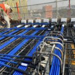 Progetto Cmr | Messa in opera delle armature del solaio realizzate con cavi di post tensione