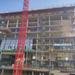 Progetto Cmr | Ultimazione della carpenteria e inizio della posa dell’involucro di facciata a montanti e traversi