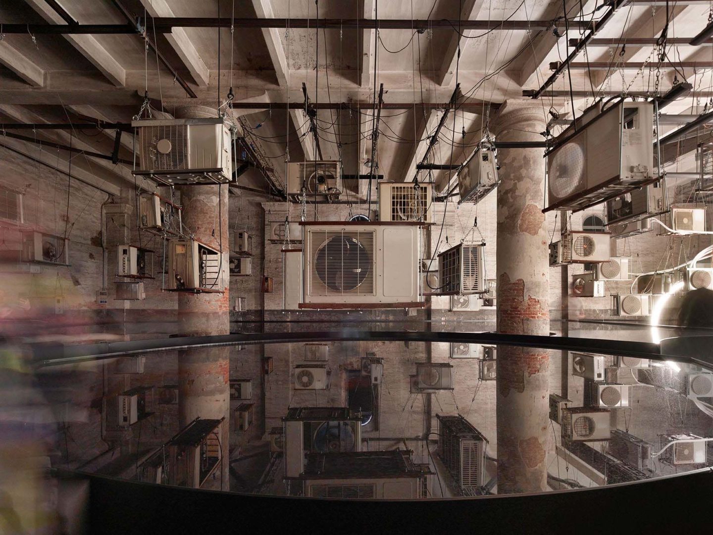 Terms & Conditions, immagine d’ingresso dell’Arsenale, Transsolar