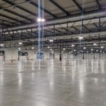 Vista dell’interno dei padiglioni 13 e 15 di Fieramilano a Rho prima dei lavori