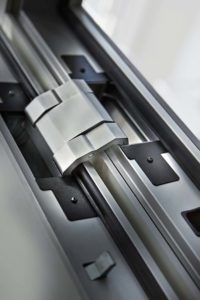 Cerniera Macron 5.0 per la porta blindata Sleek