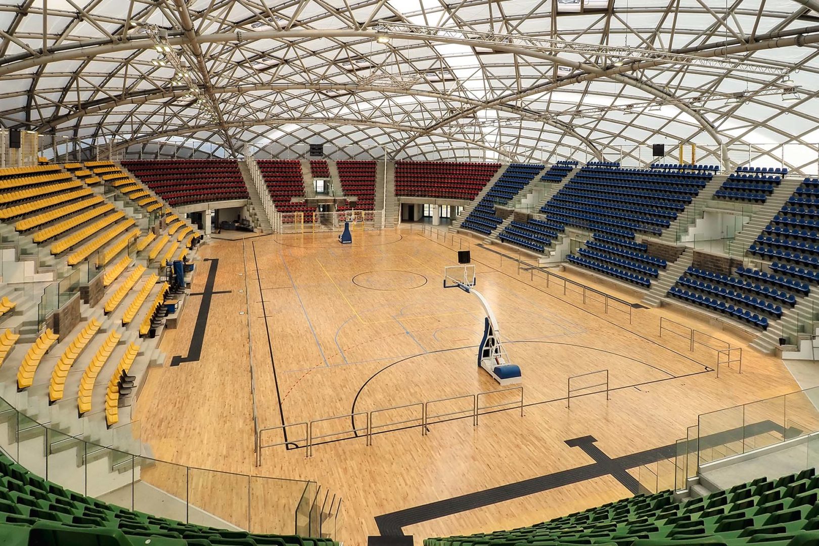 Vittorio Grassi Architects Palazzetto dello Sport di Lamezia Terme interno